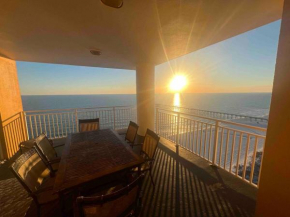 3BR 3BA Corner-Unit with 2 Ocean Front Master Suites